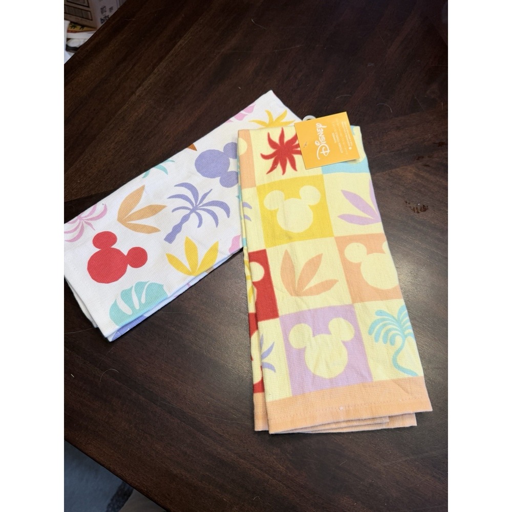 Disney Mickey Mouse Summer Tropical Kitchen Towels Set of 2 NWT